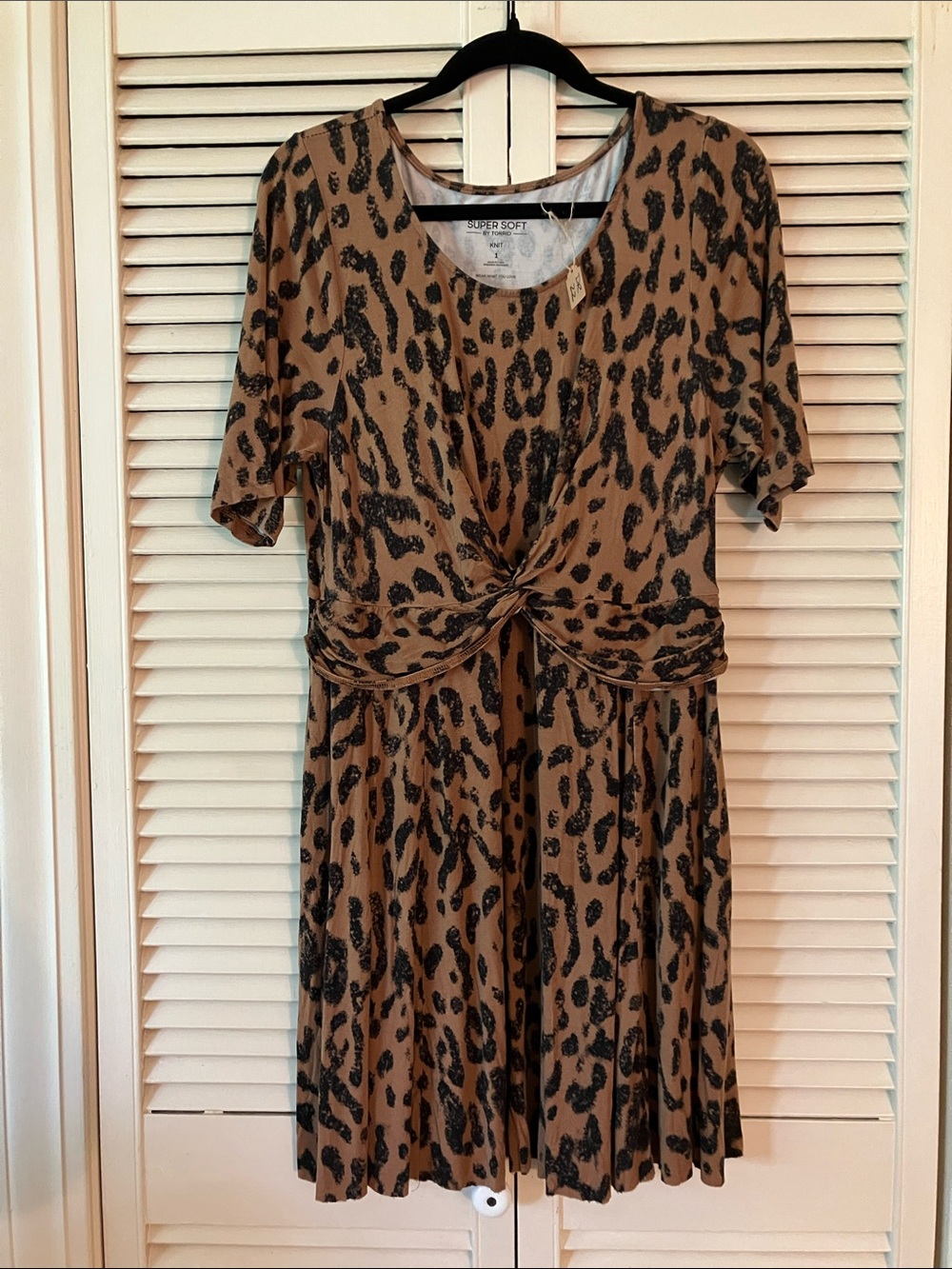 Torrid Size 1x Super Soft Knit Leopard Print Twist Front Dress - Brown & Black